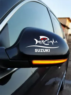 Наклейка на зеркало пиранья Suzuki 7х15см